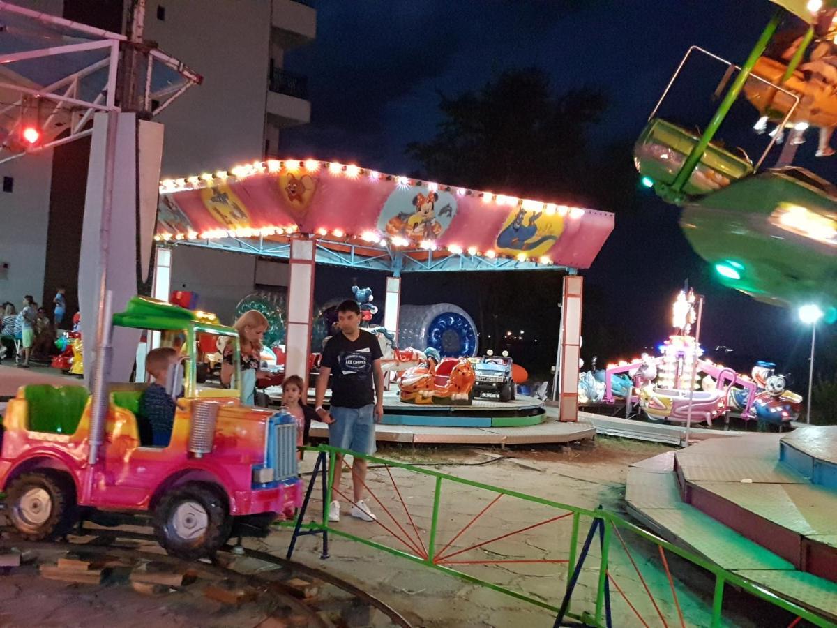 Hotel Vila Cozia Eforie Nord Zewnętrze zdjęcie